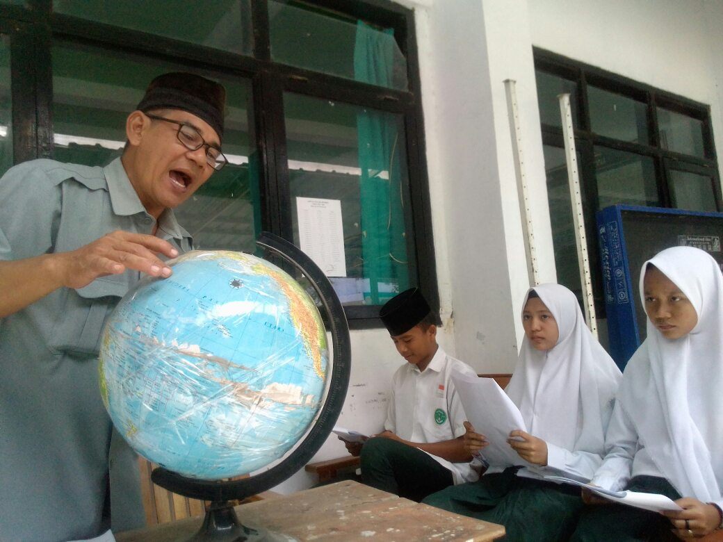 Belajar Kelompok Geografi dengan siswa kelas 11 IPS